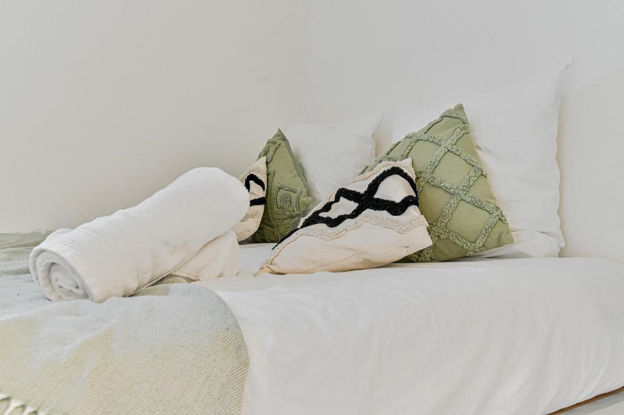 Studio Cosy Proche Paris - 2 Min Rer Gentilly Εξωτερικό φωτογραφία